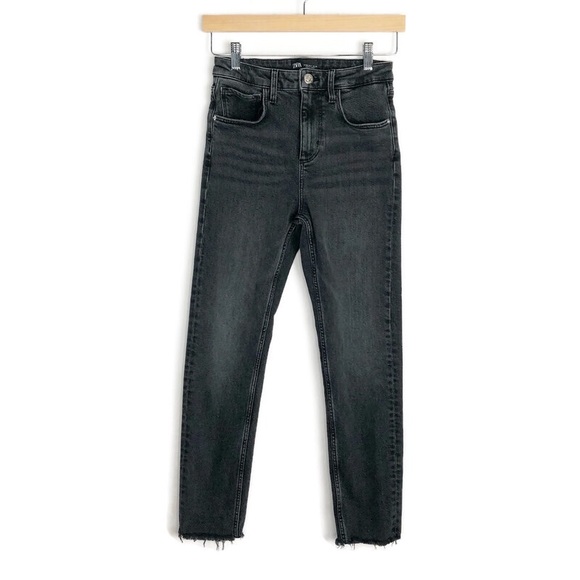 ZARA Faded Black High Rise Skinny Jeans Size 4